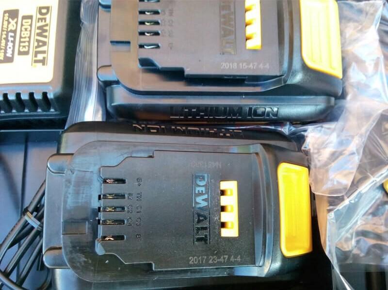 Дриль-шурупокрут акумуляторний DeWALT DCD777L2T