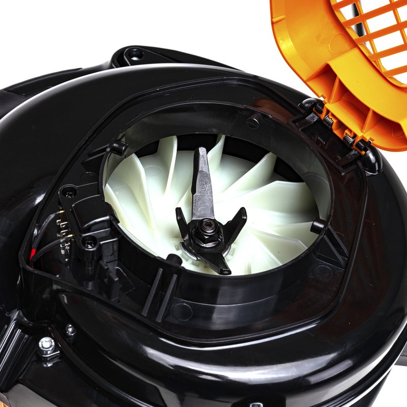 Повітродувка-пилосос бензинова GTM GBV526R 810 м3/год 83881