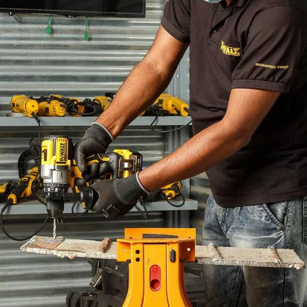 Дриль-шурупокрут акумуляторний безщітковий DeWALT DCD991NT+DCB187