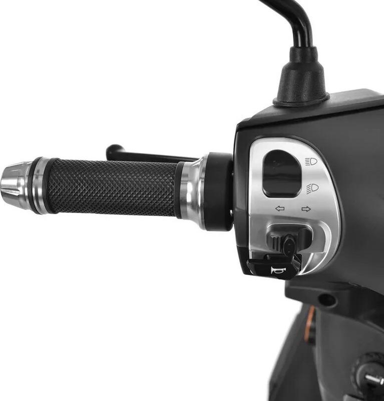 Електроскутер HECHT EQUIS BLACK