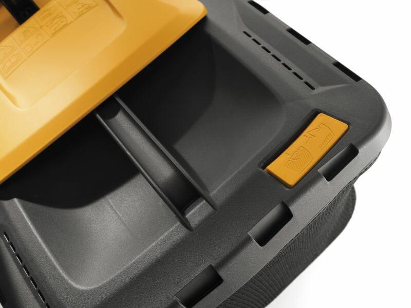 Електрична газонокосарка Stiga Collector 35E