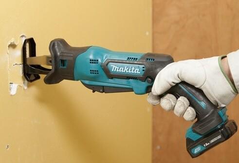 Акумуляторна шабельна пила Makita JR 105 DZ (без акумулятора і ЗП)