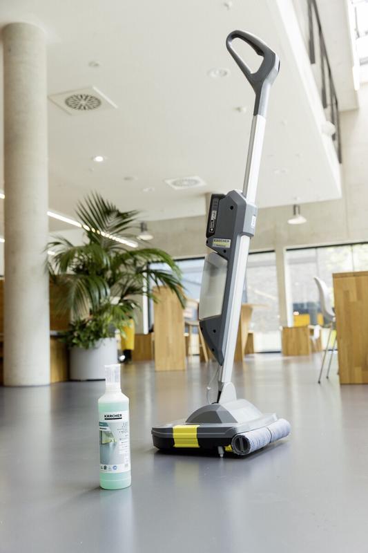 Підлогомийна машина Karcher BR 30/1 C Bp (без АКБ та ЗП) (1.783-054.)