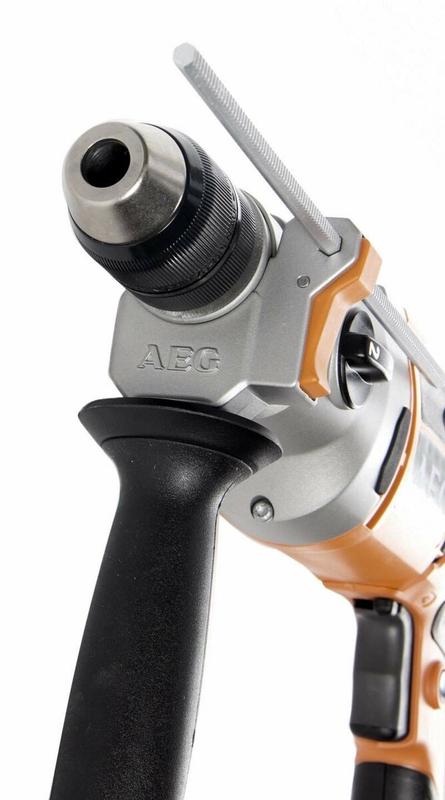 Ударний дриль AEG SB20-2 E SET