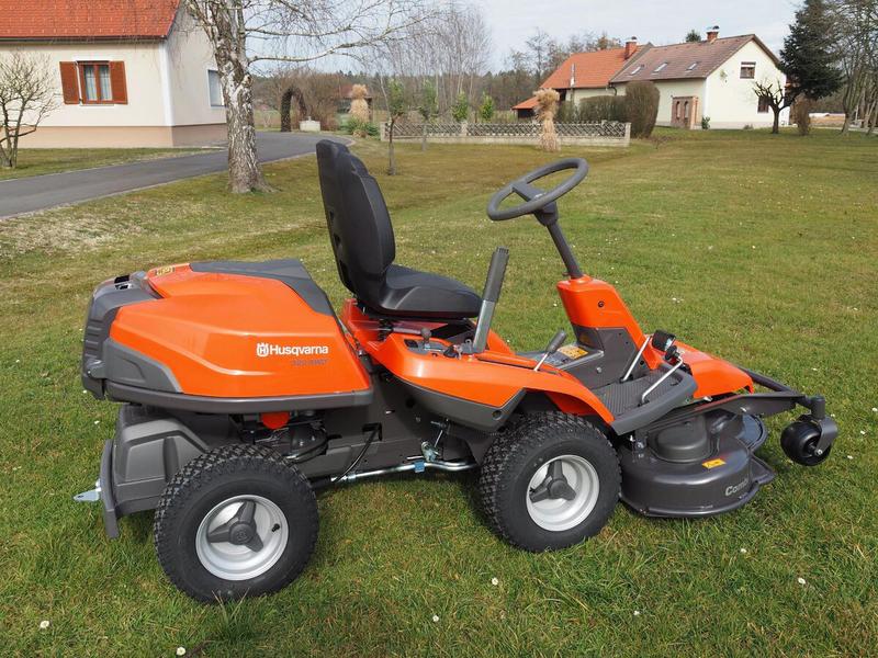 Райдер Husqvarna 320 AWD